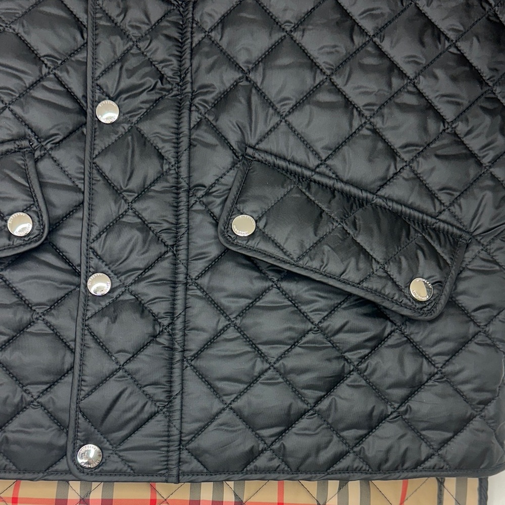 Burberry Black Quilted Kids Puffer Jacket - Picture 6 of 11